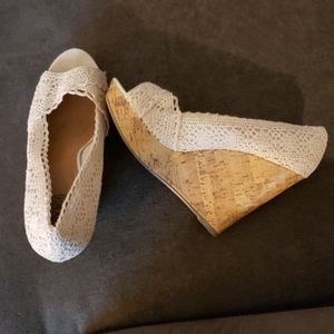 Size 9 Mix No. 6 Peep Toe Wedges